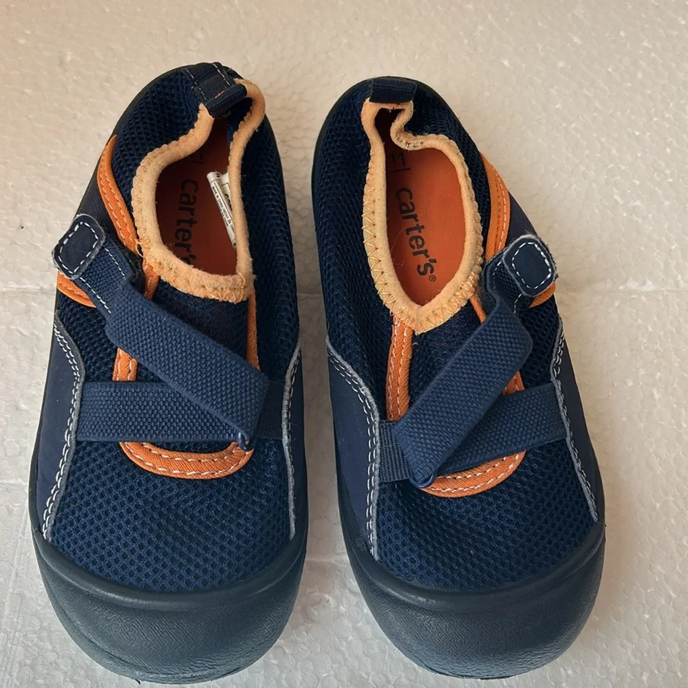 Carter’s kids Water Swimmers Shoes mesh adjust strap cushion insole boys size 11